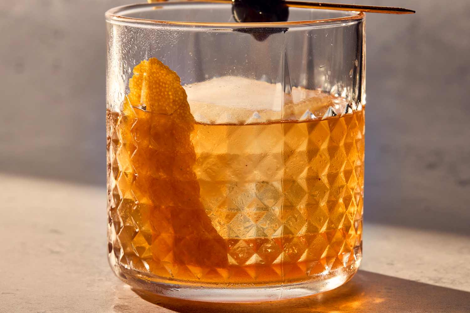 Ich mache mir nie wieder einen Old Fashioned mit Bourbon oder Whiskey – ...