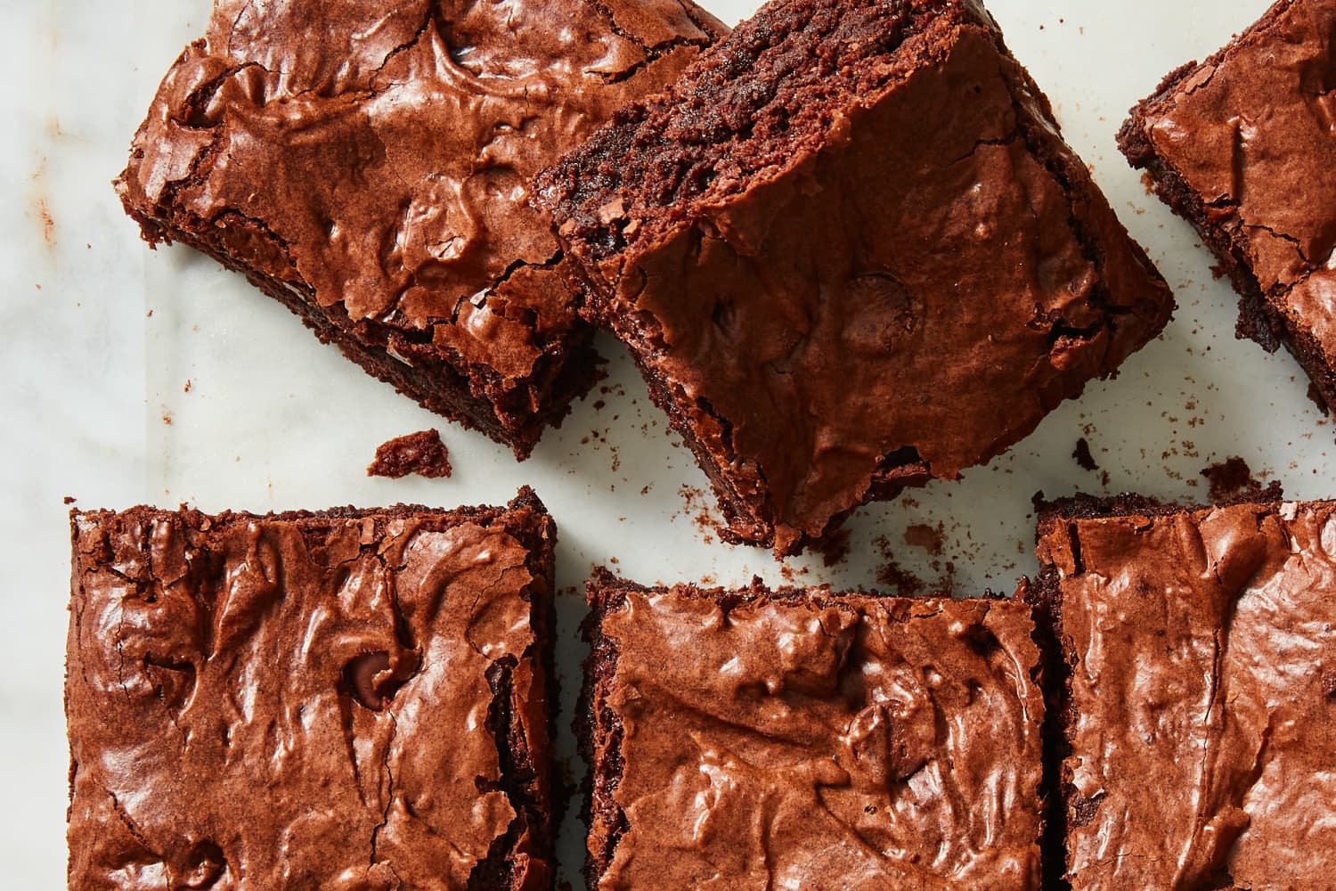 Best Ever Chewy Brownies Recipe - Handle the Heat