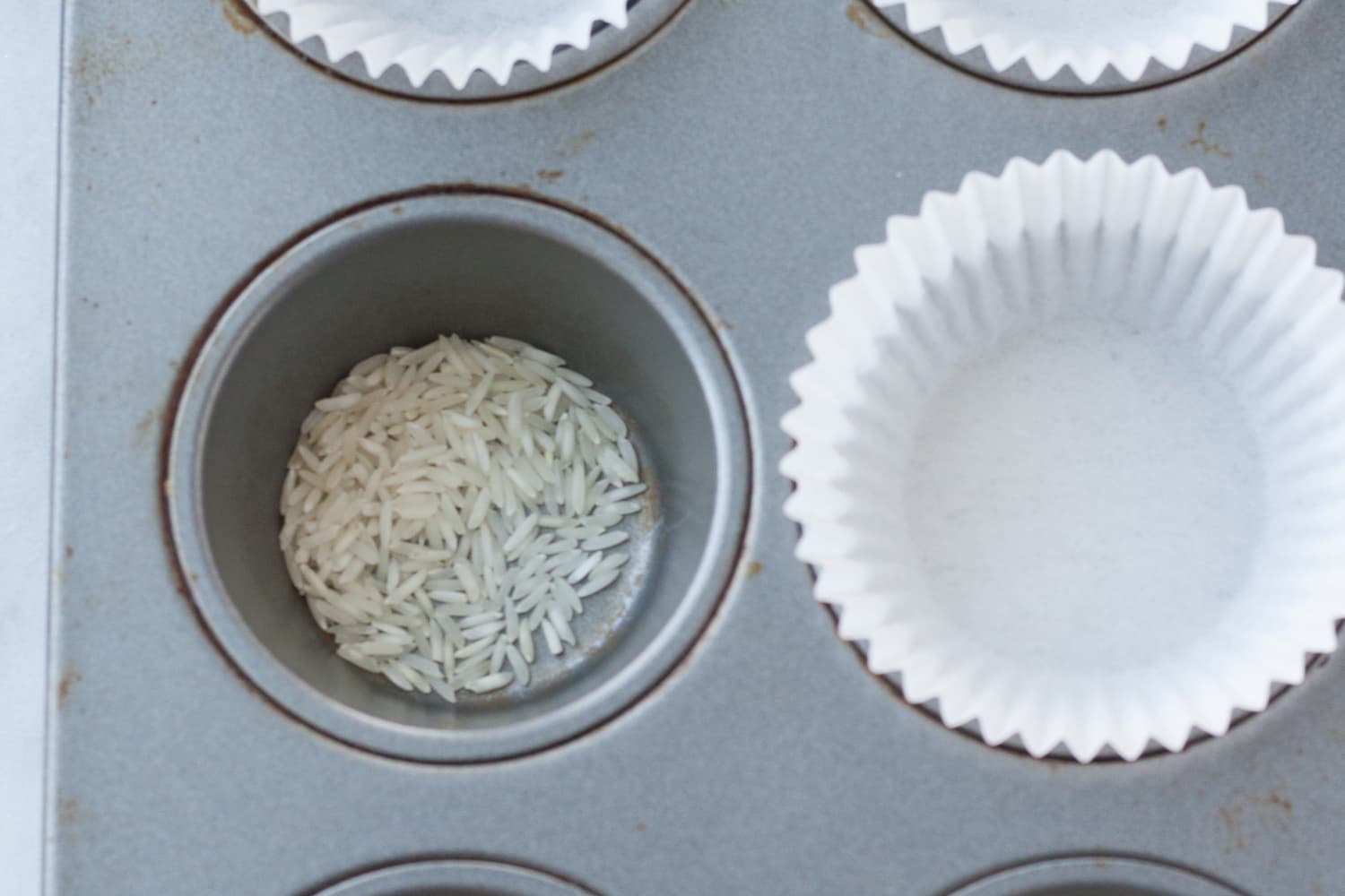 Try This Cupcake and Muffin Rice Baking Hack for Grease-Free Bottoms