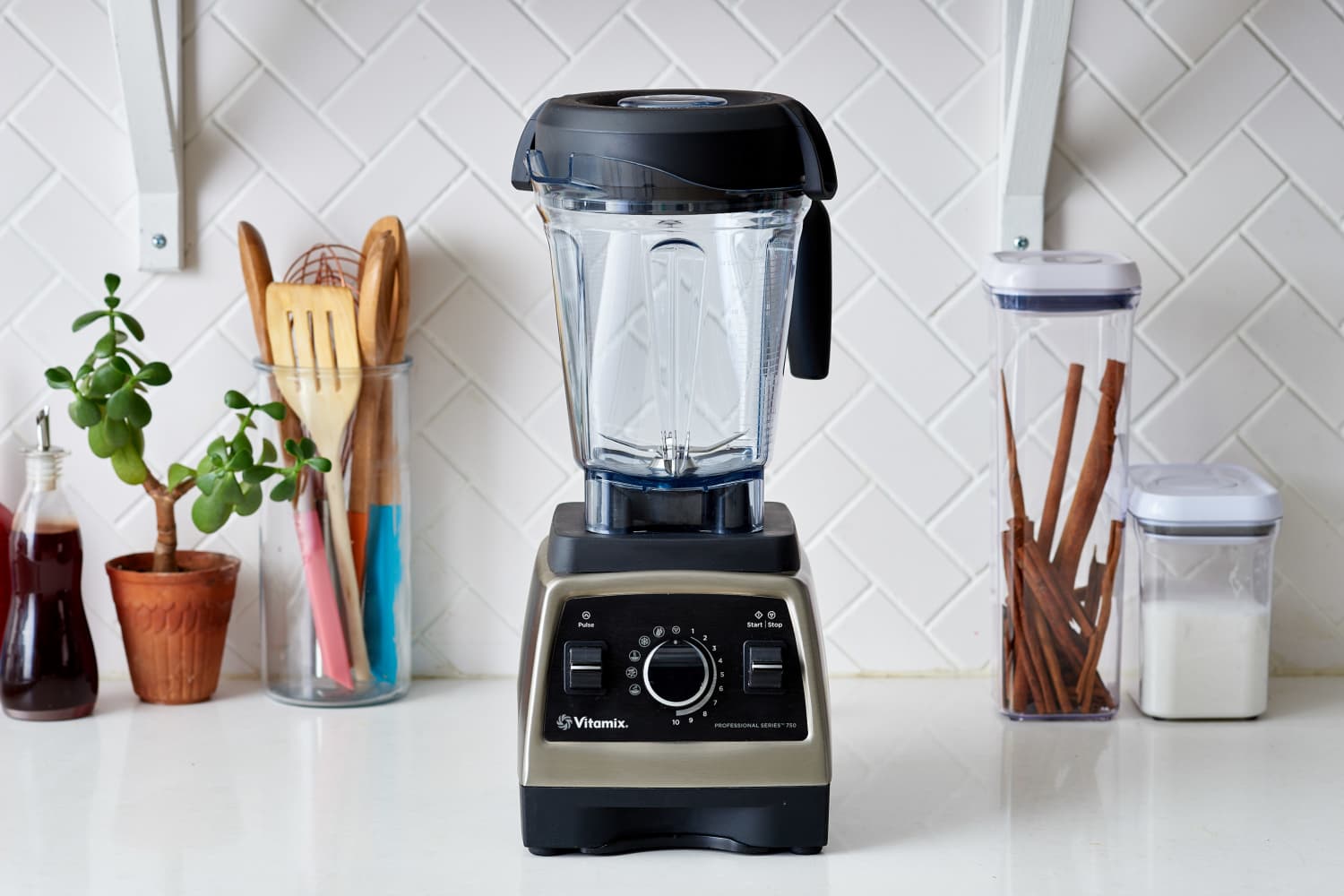 Surprise: Vitamix Just Dropped Its Holiday Sale, and You Can Save Up to $125