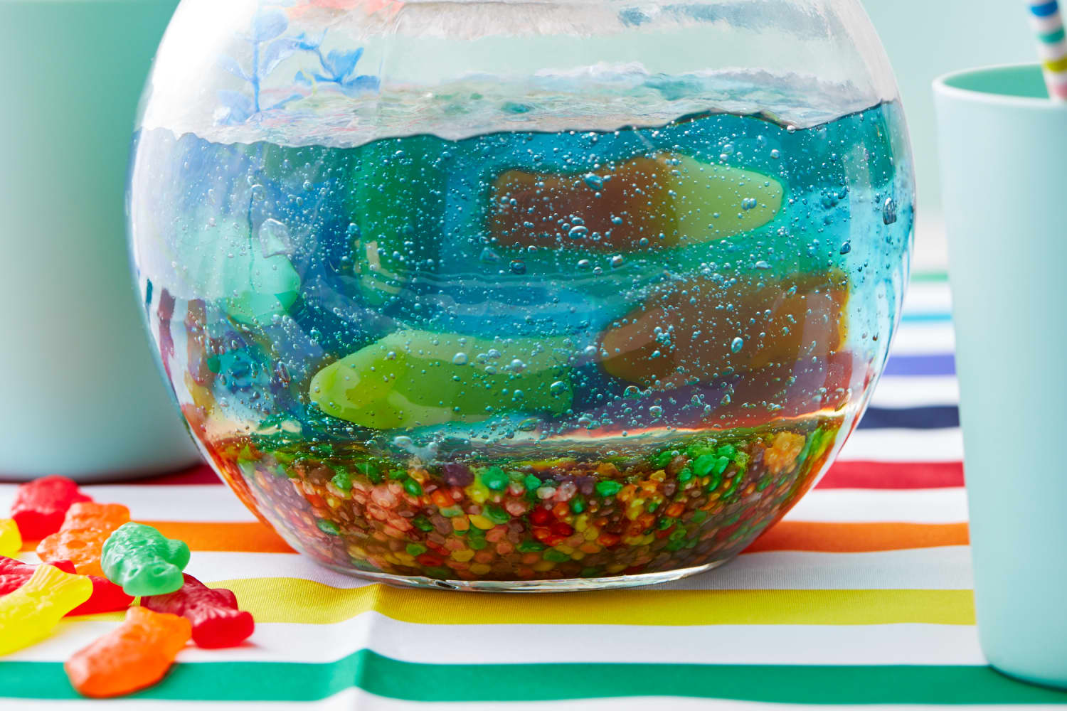 Recipe: Jello and Gummy Candy Fishbowl, image size:1500x1000