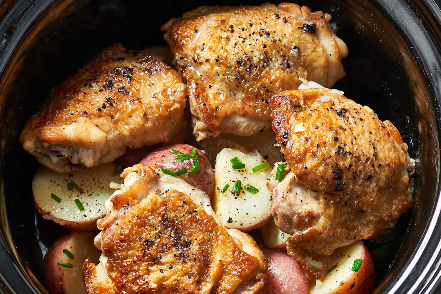 25 Slow Cooker Chicken Recipes to Make Dinner Way Easier