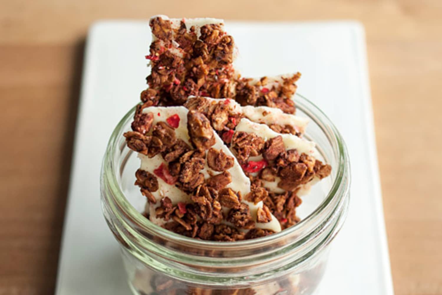 Toasted Almond & Chocolate Granola