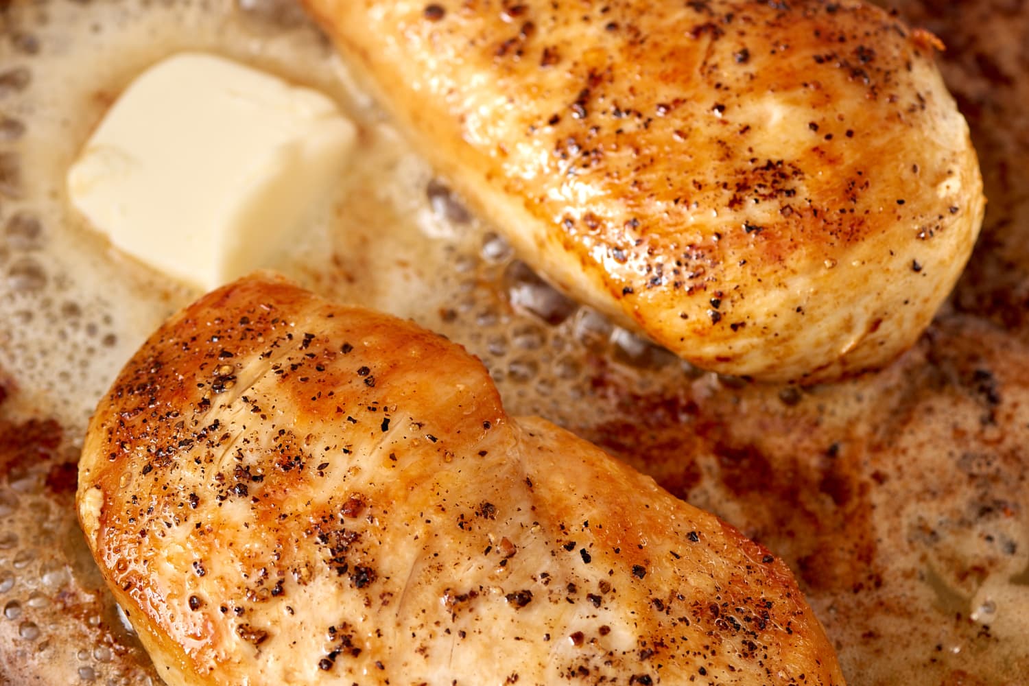How to Cook Chicken Breast on the Stove (4 Key Steps)
