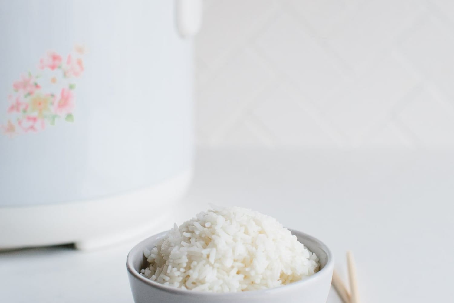 How To Make Rice in a Rice Cooker (5-Step Recipe)