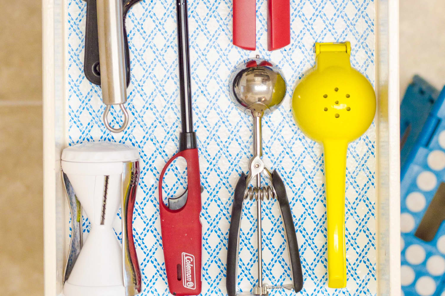 How To Line Kitchen Drawers & Shelves with Cheery Paper