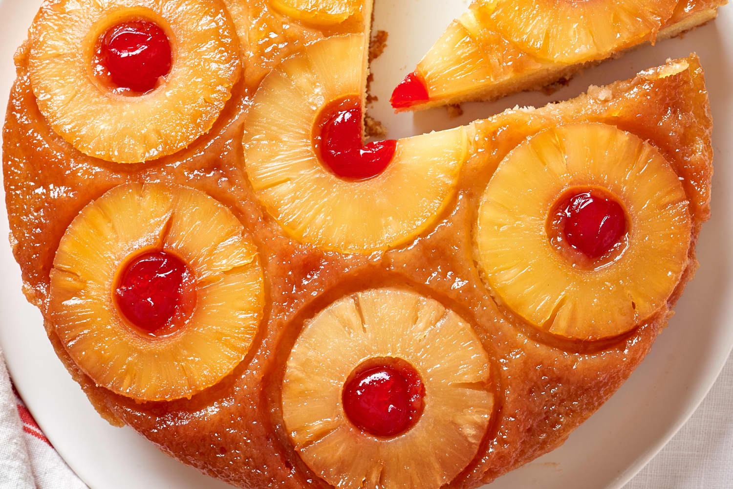 Pineapple Upside-Down Cake Recipe (With Maraschino Cherries)