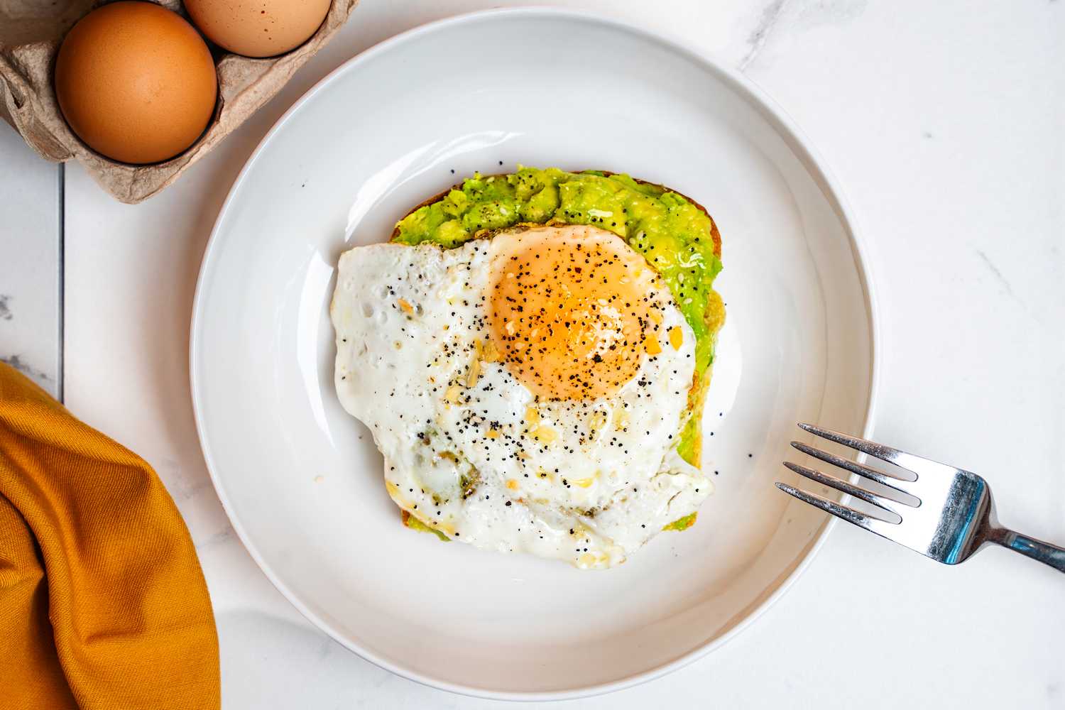 Once You Fry an Egg Like Gordon Ramsay, You’ll Never Cook It Another Way ...