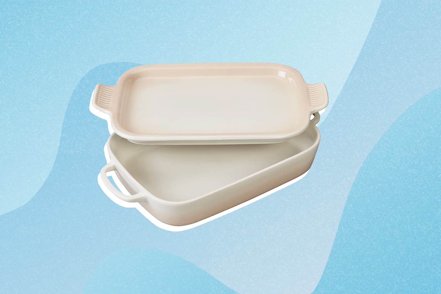 Le Creuset’s Double-Duty Baking Dish Will Be Your Go-To for Summer Entertaining — and It’s on Major Sale!