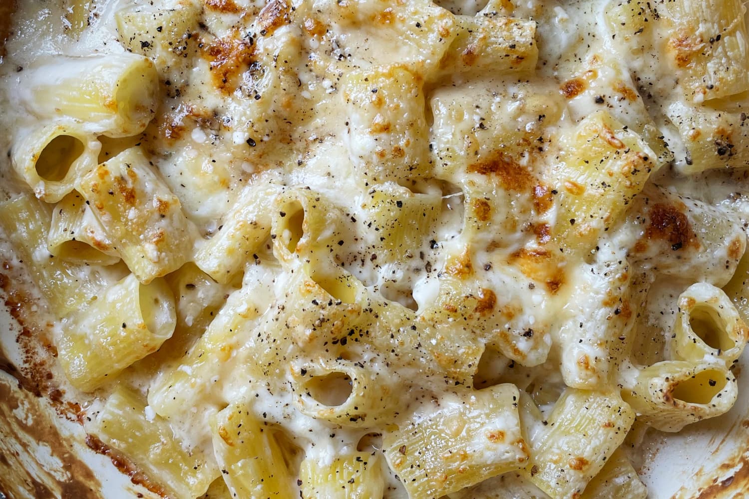 I Tried the Pasta Queen’s Italian Mac and Cheese Bake and It's a