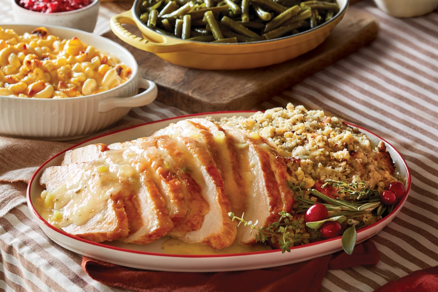 Cracker Barrel Is Serving Up Thanksgiving Meals — In Case You Don't