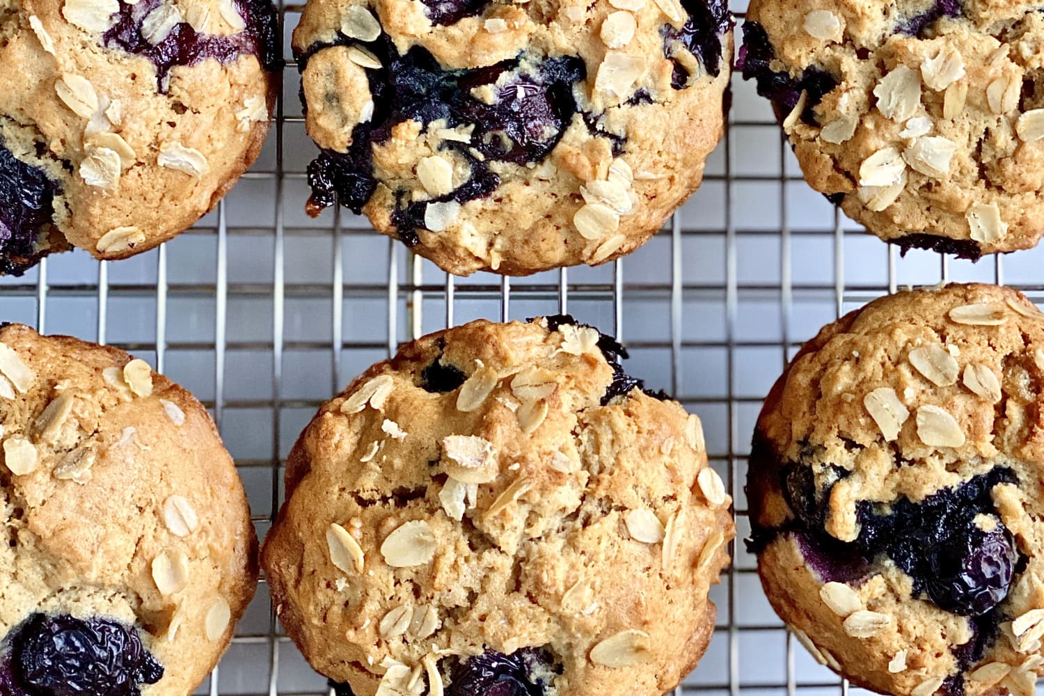Blueberry Oatmeal Muffins Recipe (Moist) The Kitchn