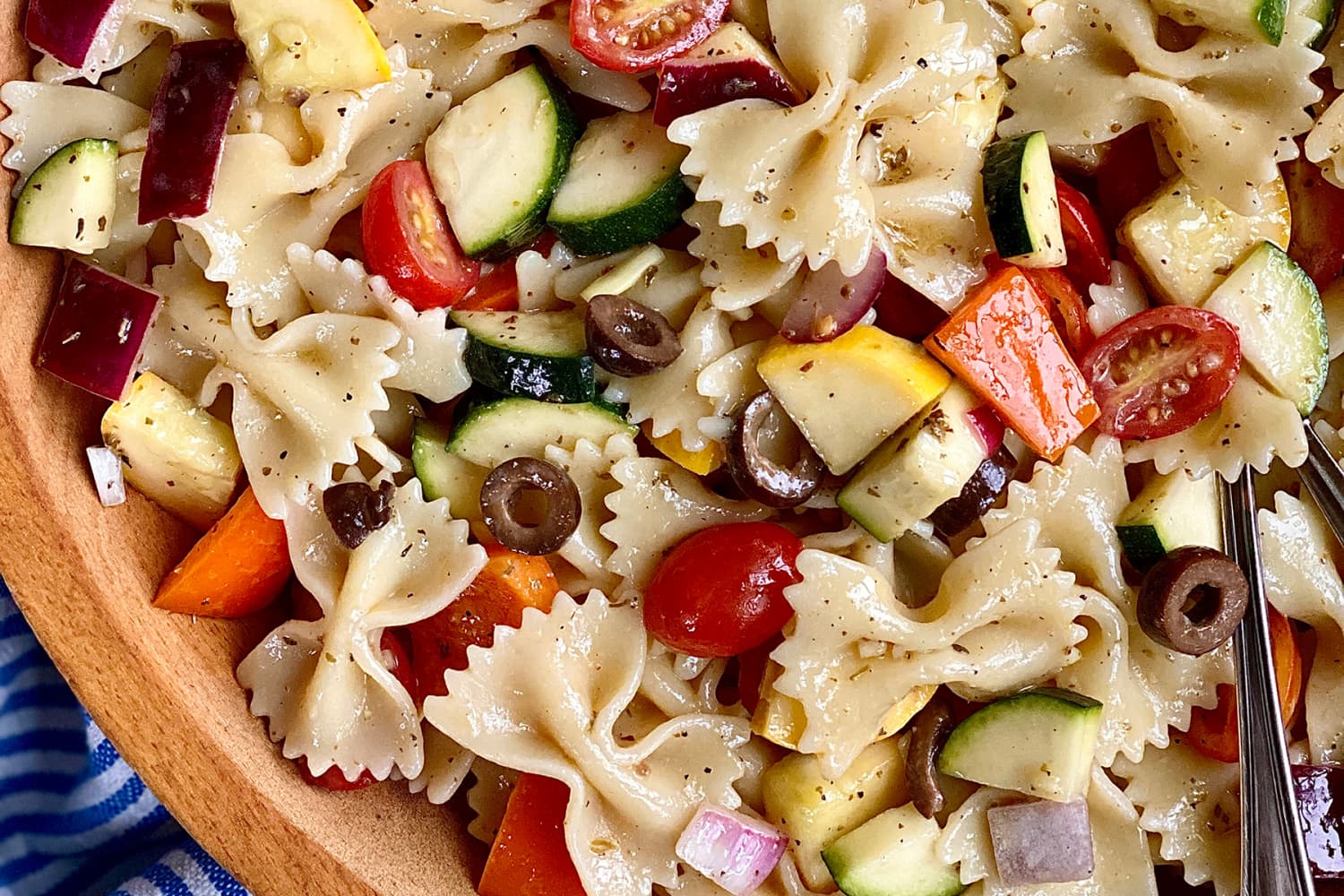 Bow Tie Pasta Salad Recipe (with Tomatoes) The Kitchn