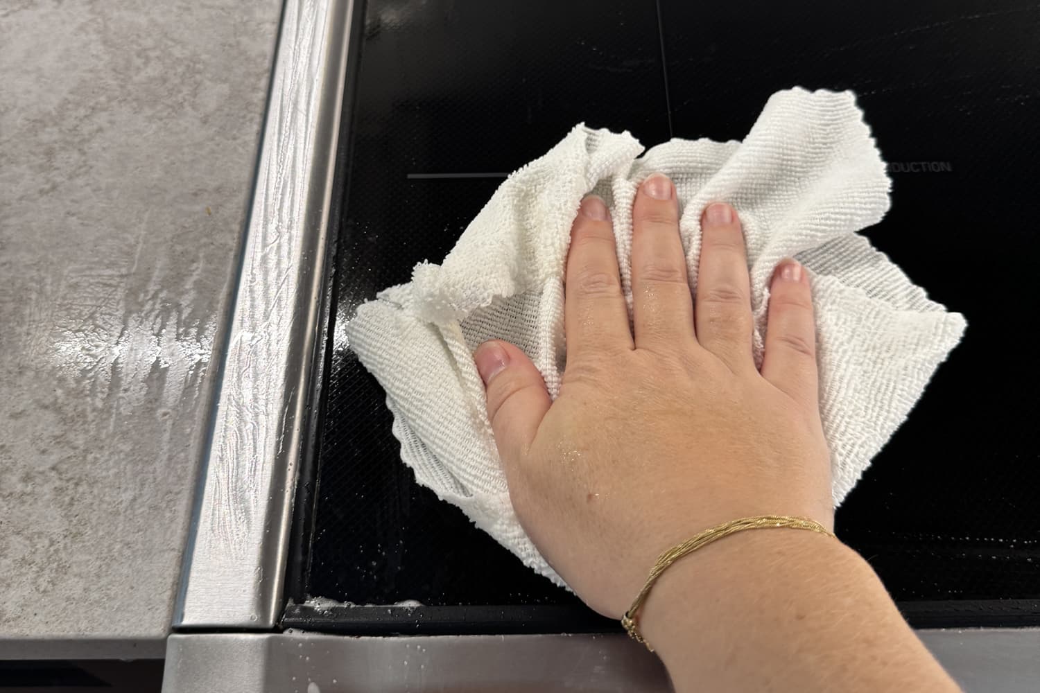 I Tried Good Housekeeping’s Favorite Microfiber Wipes and They Instantly Became My New Go-To