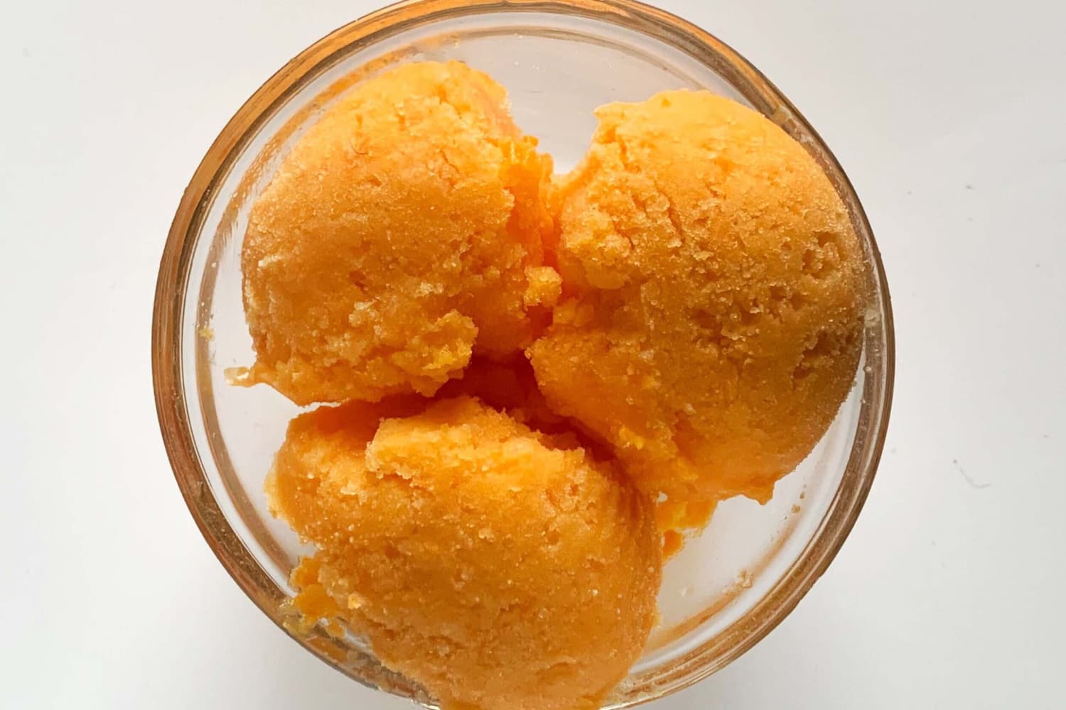 The Totally Magical 1-Ingredient Frozen Dessert I’m Making All Spring