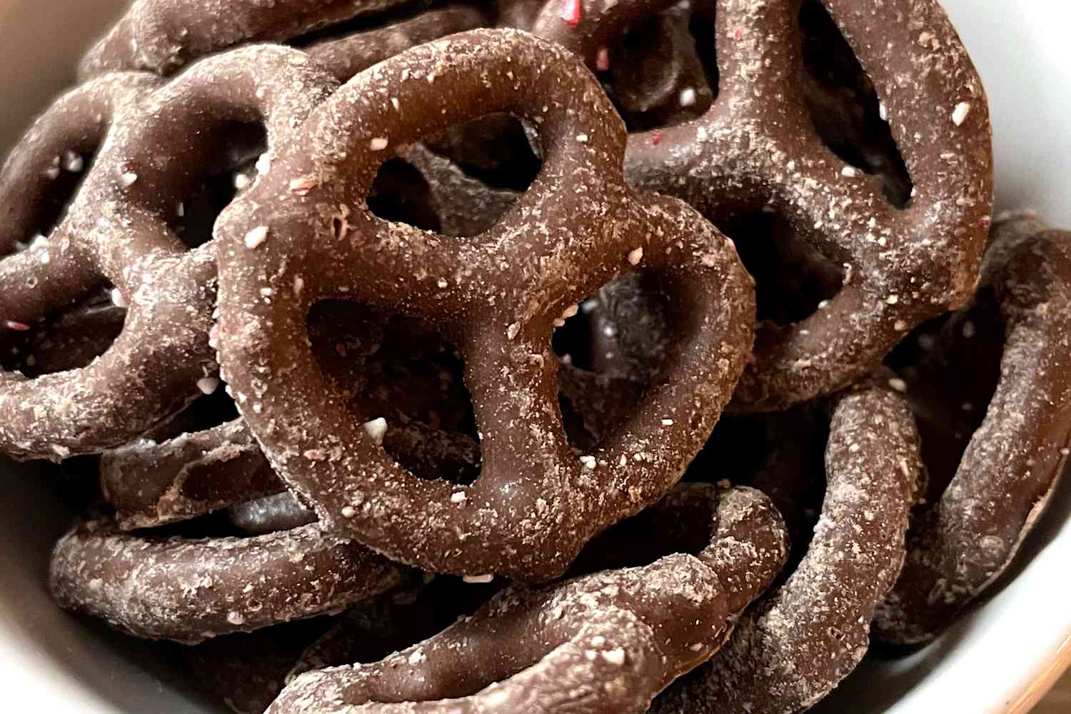 flipz-holiday-pretzel-flavors- flipz-holiday-pretzel-flavors-