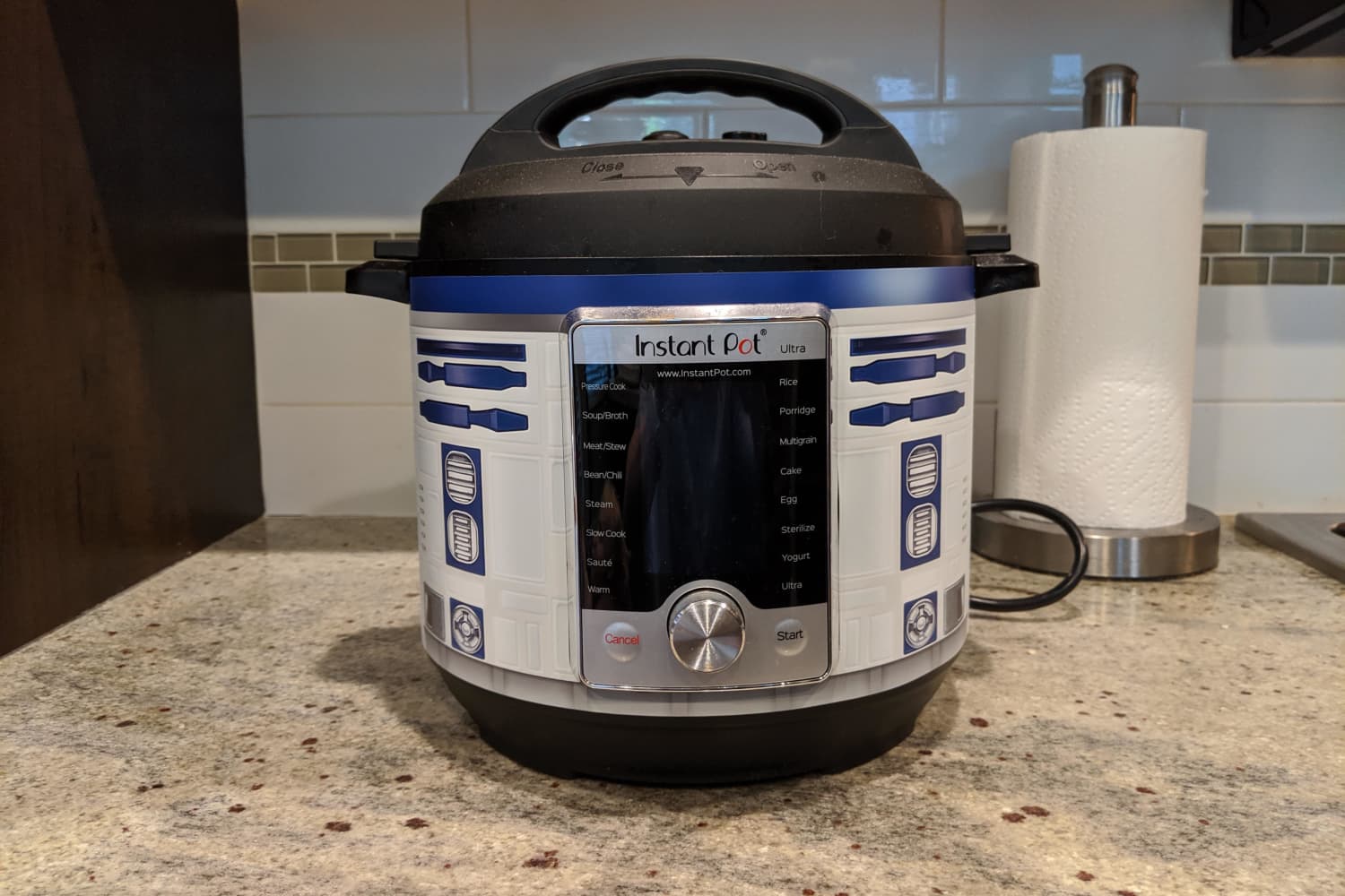 Here's How to Turn Your Instant Pot into R2D2 from Star Wars The Kitchn