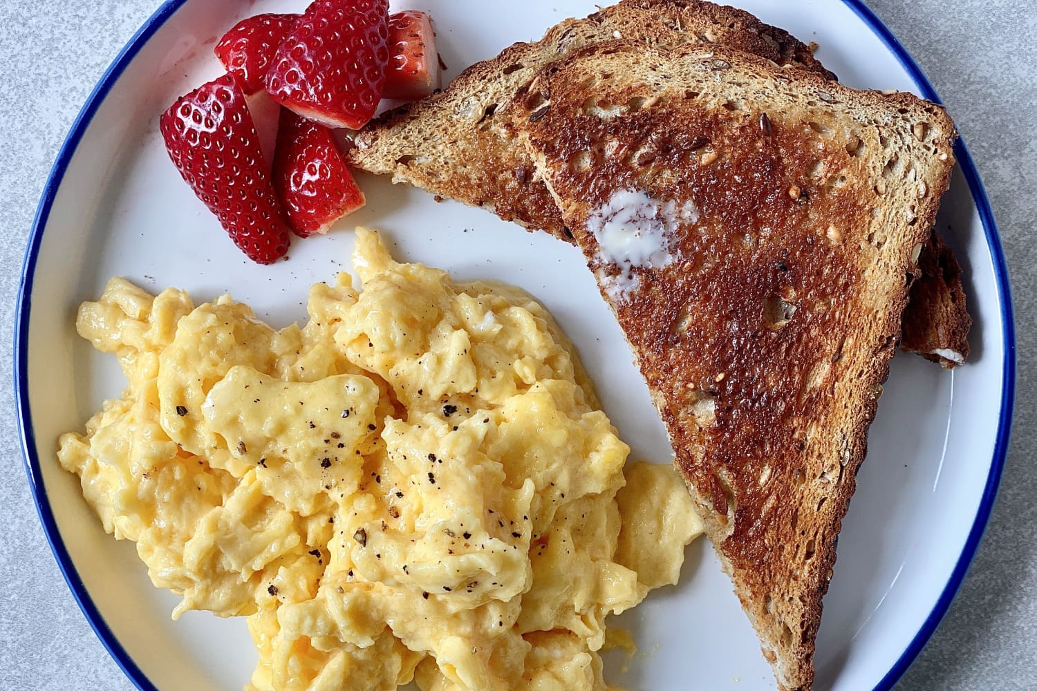 This Must-Have  Nonstick Pan Has a Brilliant Secret