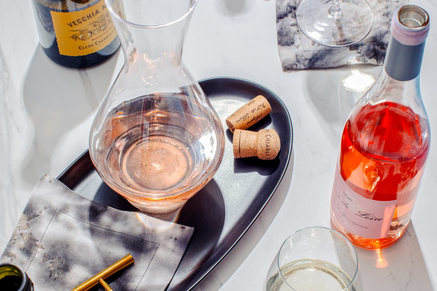 The Best Weeknight Wine Is This California Bubbly