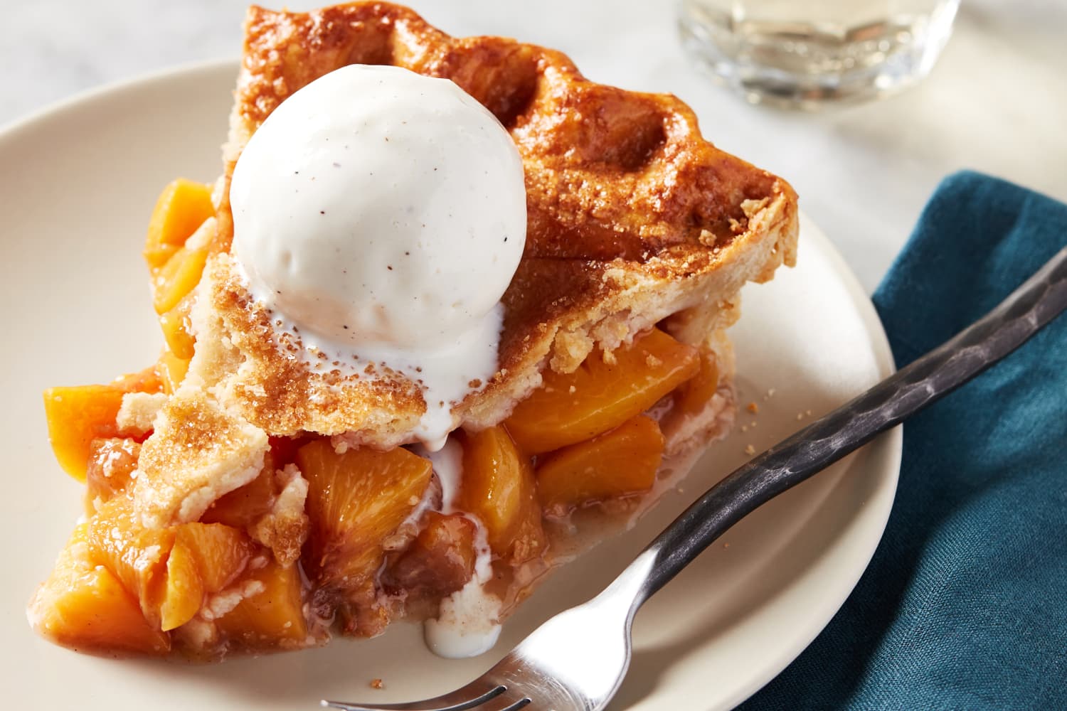 How To Make A Perfect Peach Pie The Kitchn 6145