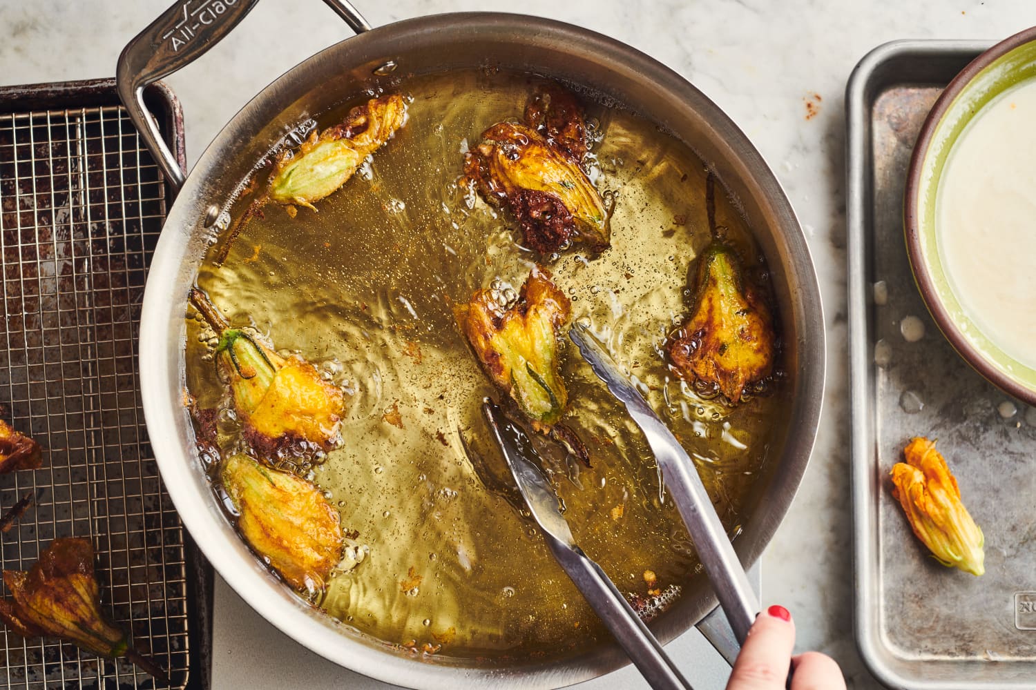 This All-Clad Sale Includes a  Skillet You’ll Use Every. Single. Day.