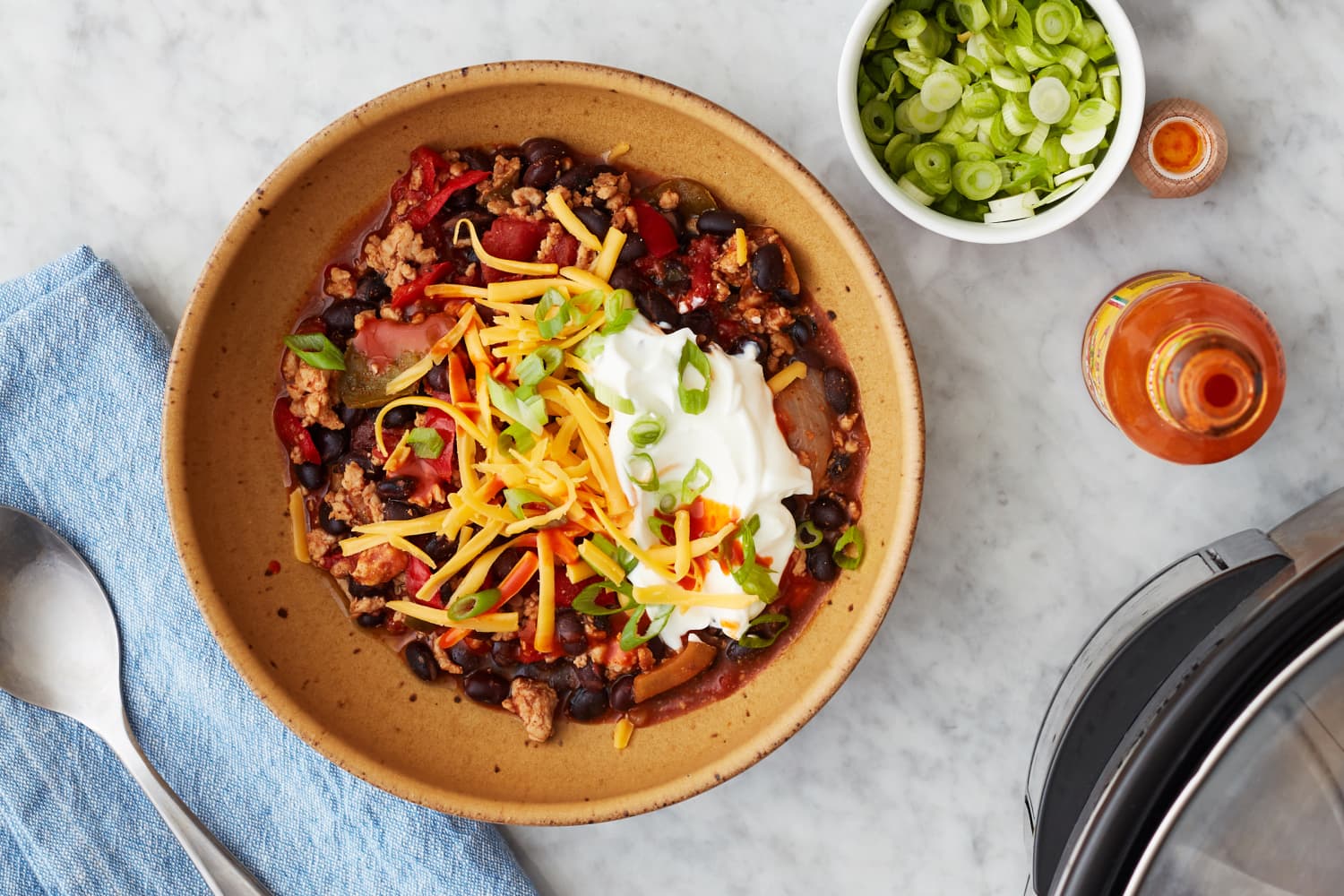 Laura's quick slow cooker turkey chili on sale