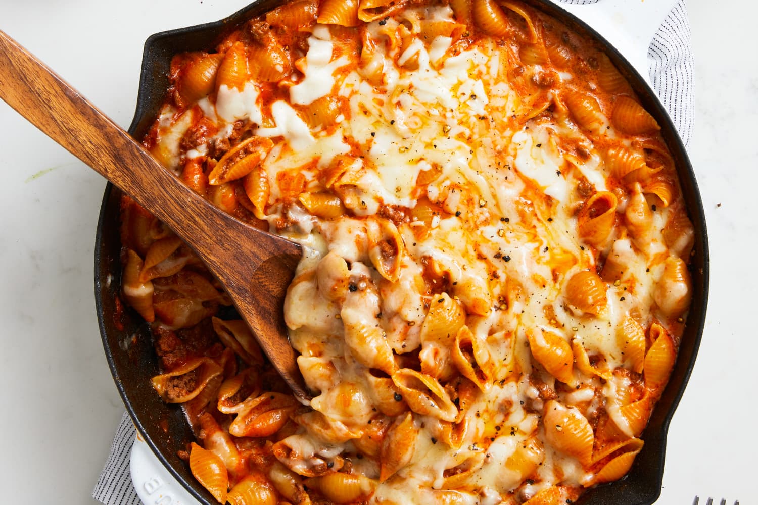 This Creamy Beef and Shells Recipe Gives Me All the Hamburger Helper