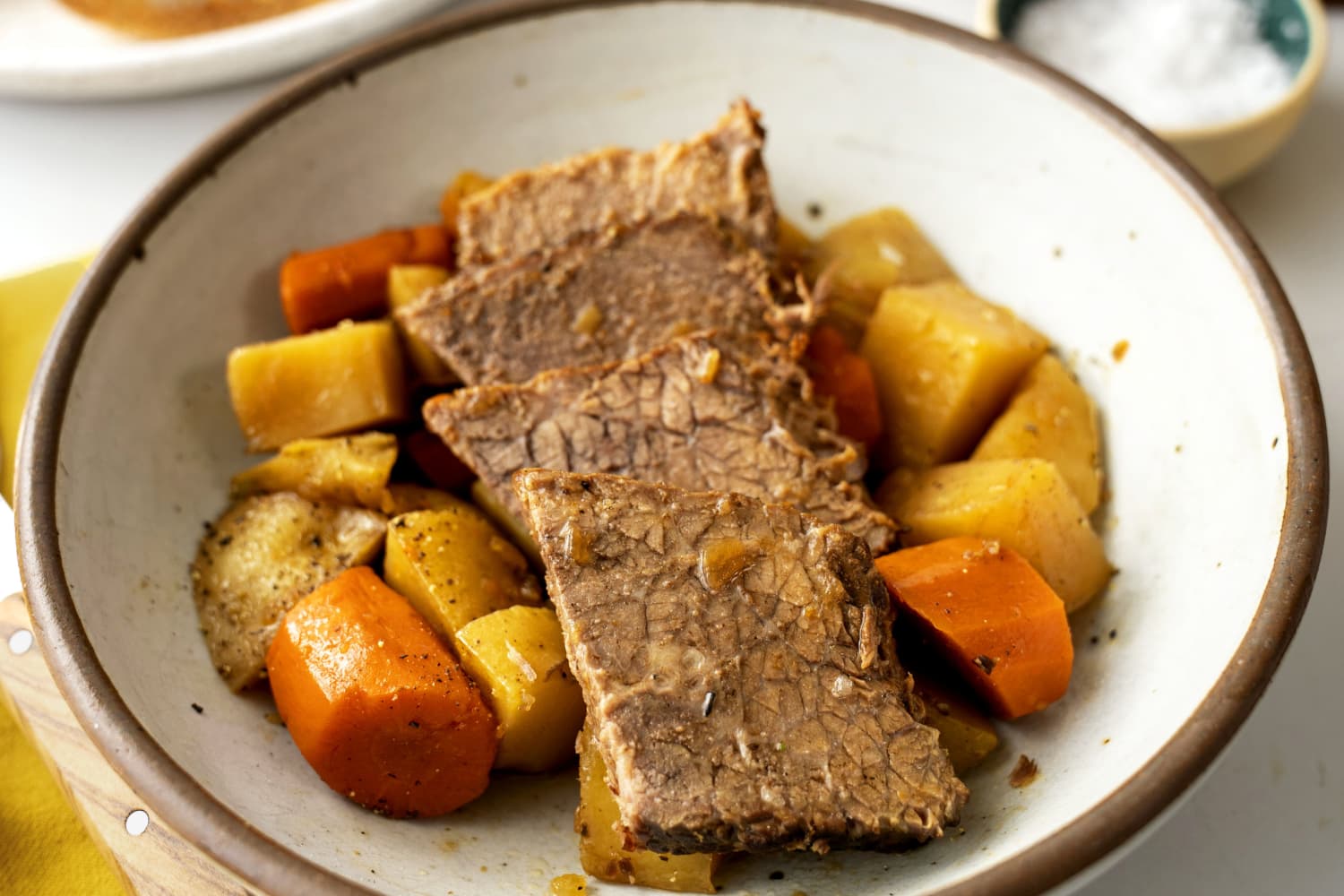 Drew Barrymore’s New 5-in-1 Skillet Is the Small-Space Cooking Gadget I Didn’t Know I Needed