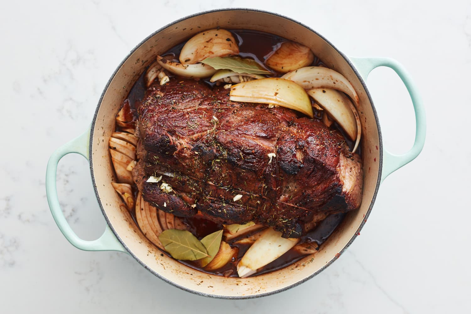 Williams Sonoma’s End-of-Year Deals Include Huge Savings on Le Creuset, All-Clad, and KitchenAid