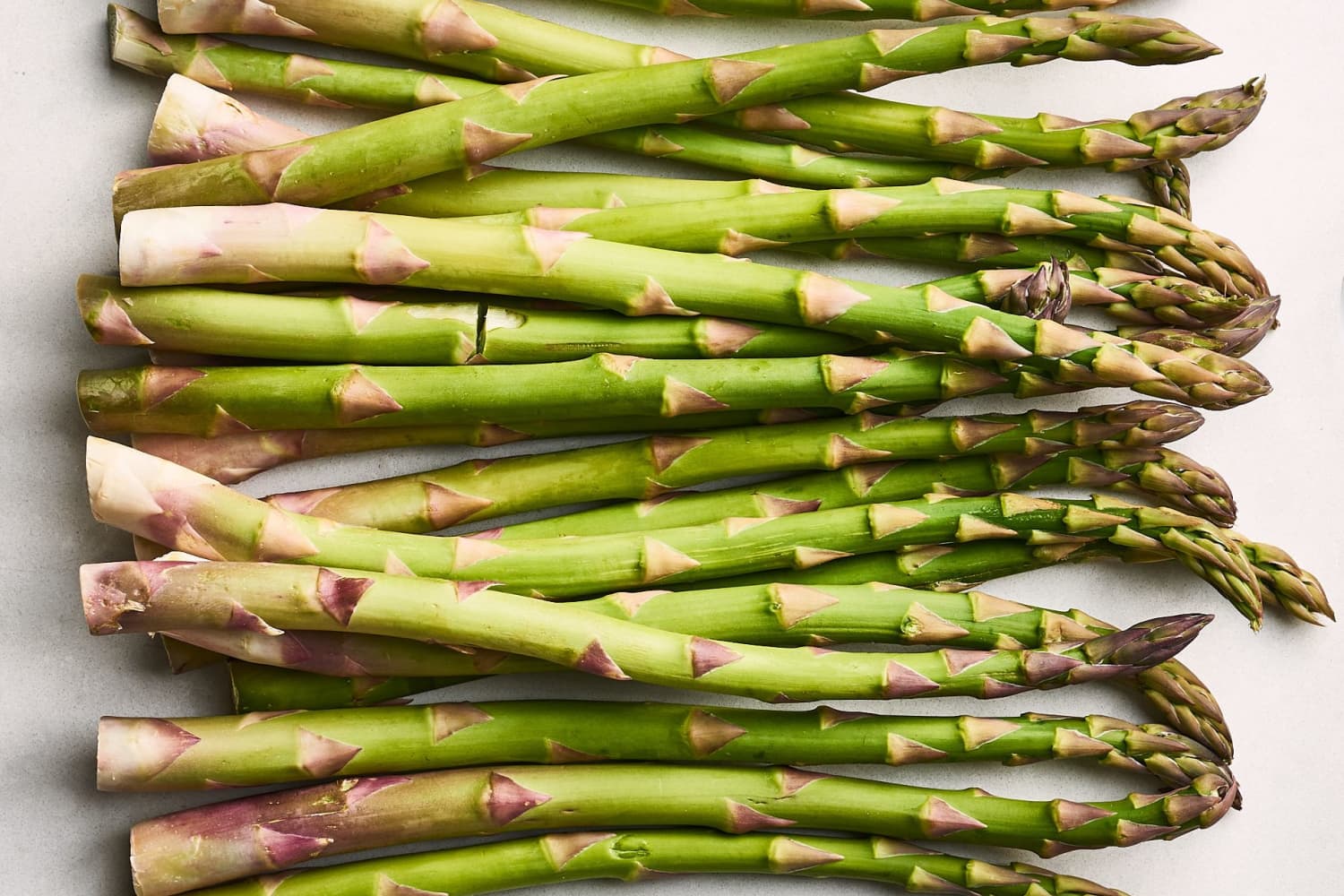 The Restaurant Asparagus Trick I Always Do to Make It Seriously Amazing