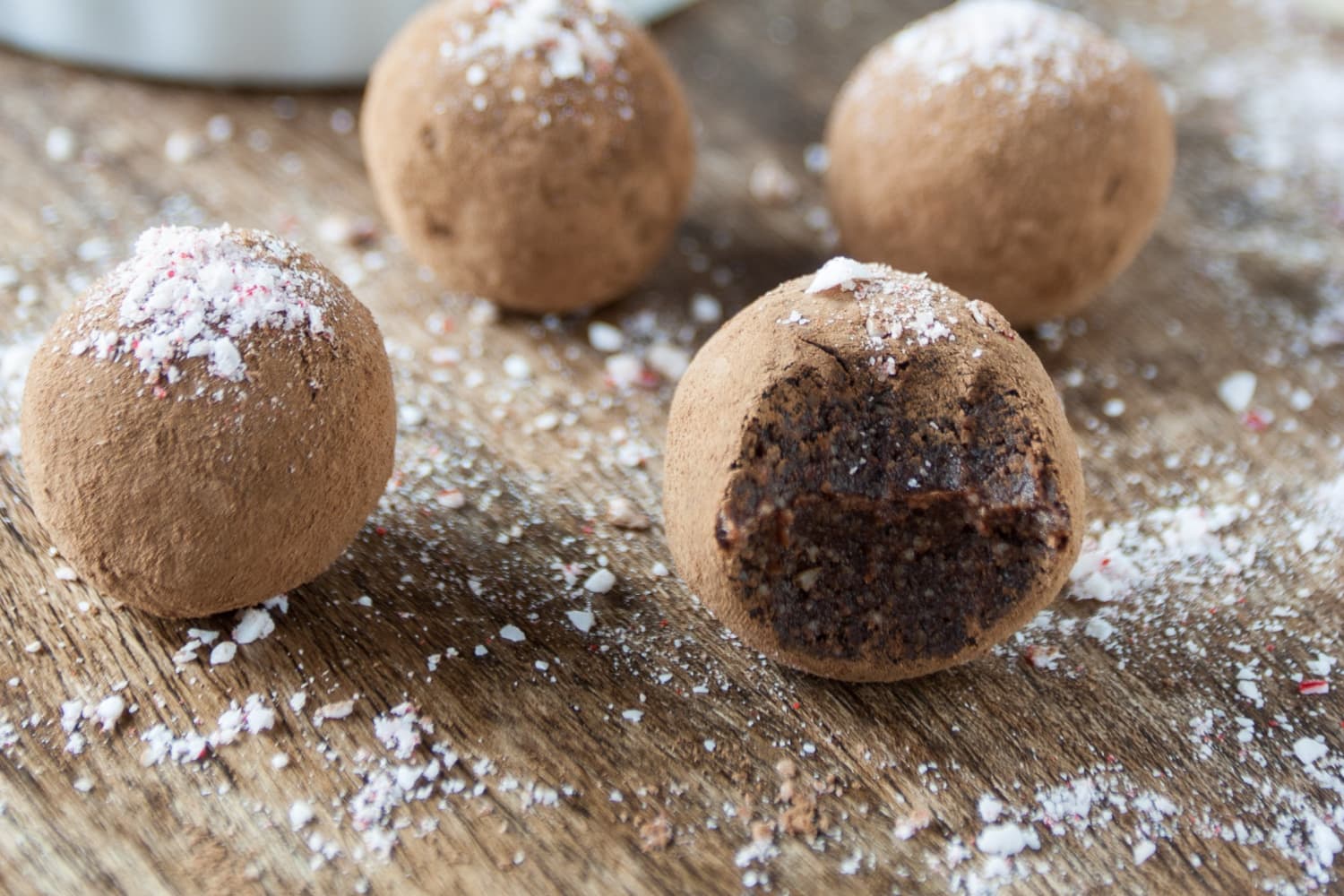 These Quick and Easy Gingerbread Truffles Use Just 3 Ingredients and Are Ready in Less Than 30 Minutes