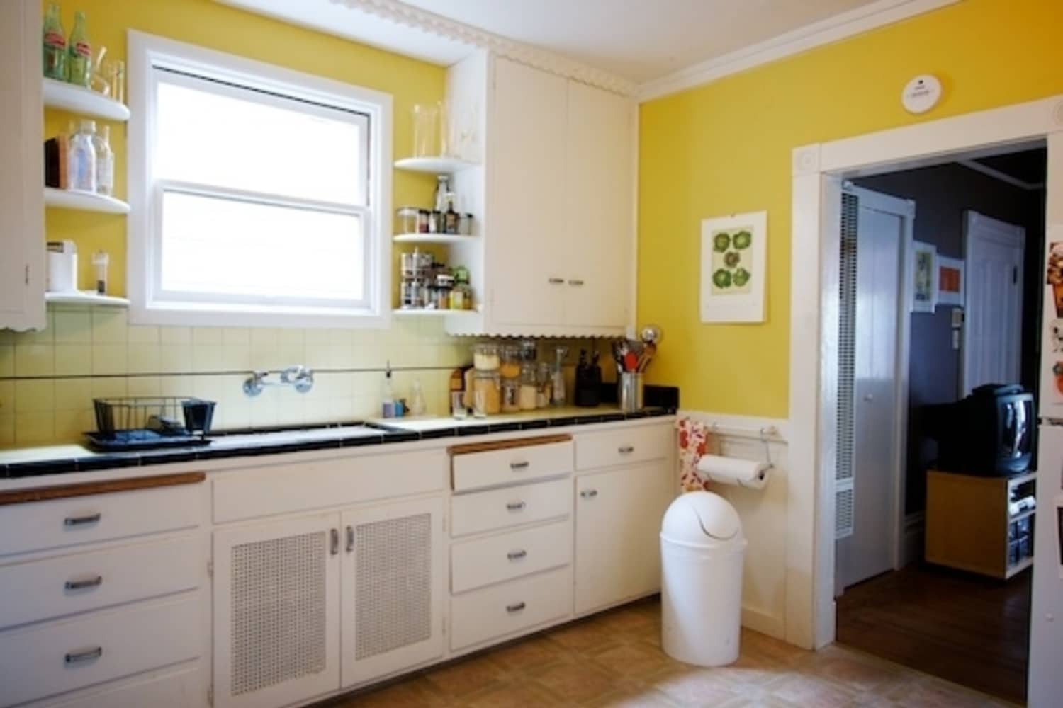 The Best Paint Finish for Kitchen Walls The Kitchn