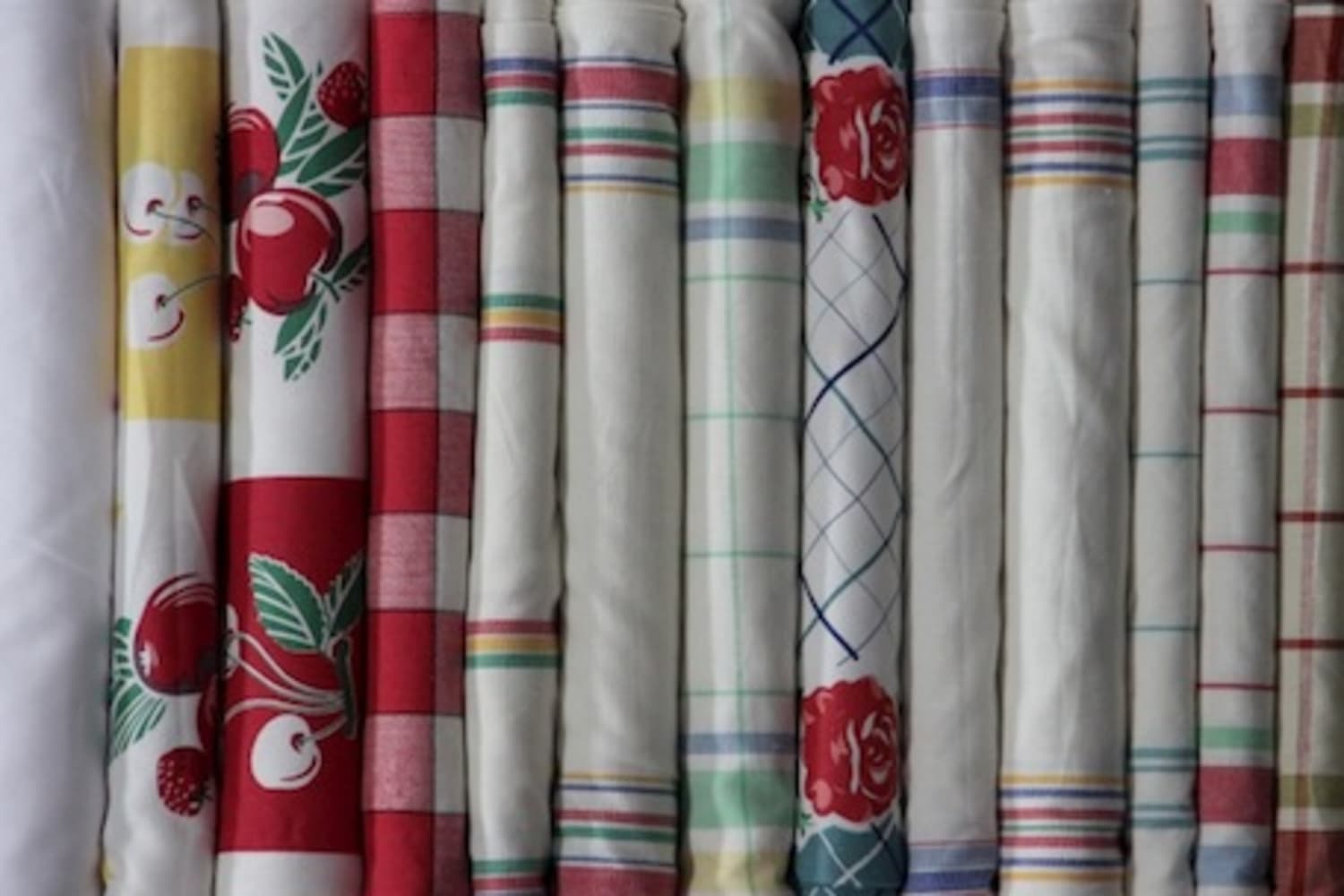 The Best Fabric for Making Your Own Easy Kitchen Towels and