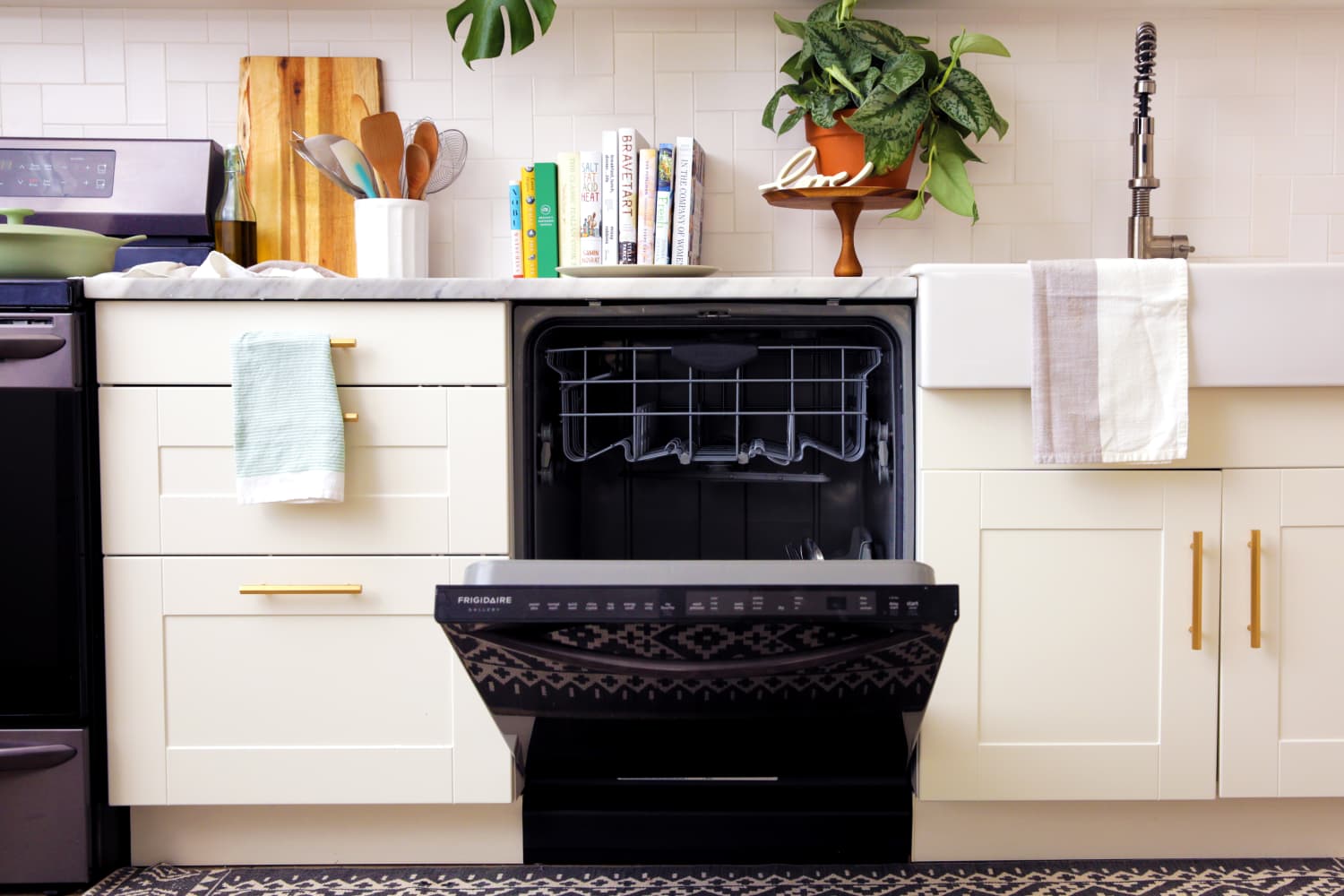 Here’s What All Those Buttons on Your Dishwasher Mean The Kitchn