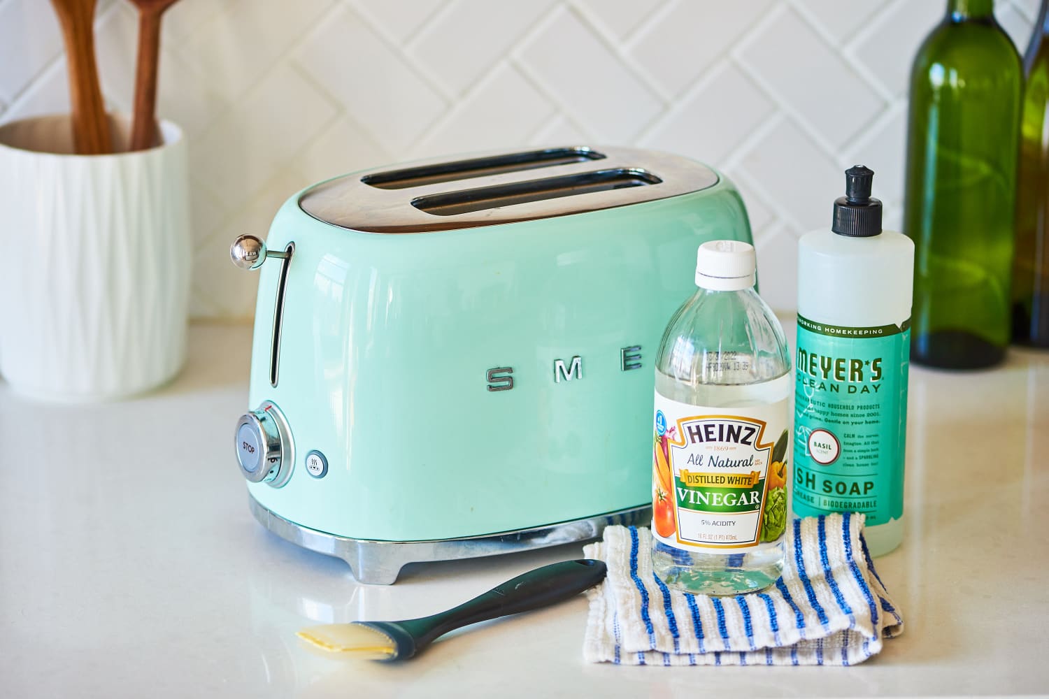 How to 2025 clean toaster inside