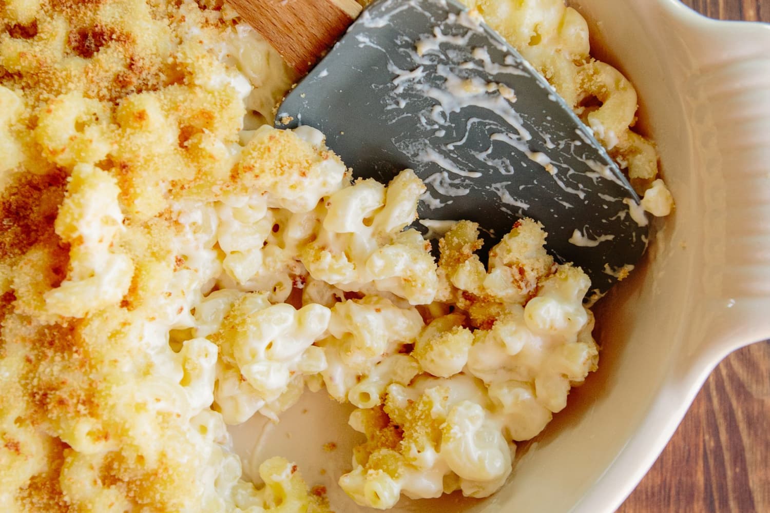 Is mac n shop cheese bad for dogs