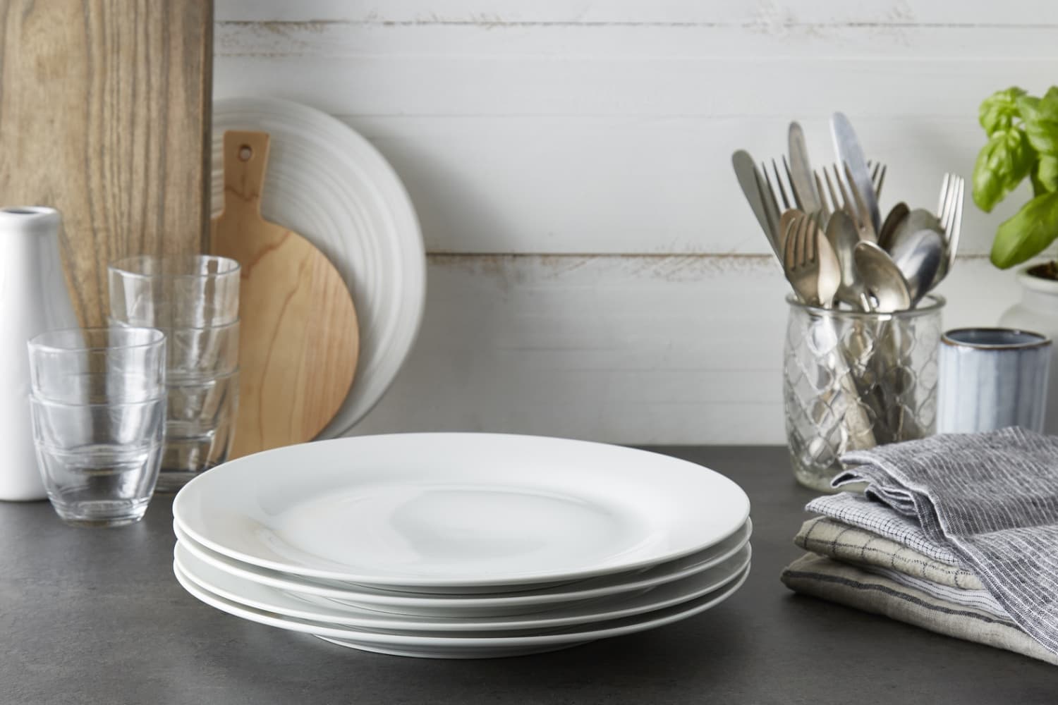 10 Best Sources for Cheap Dishes and Glassware 2021 Apartment Therapy