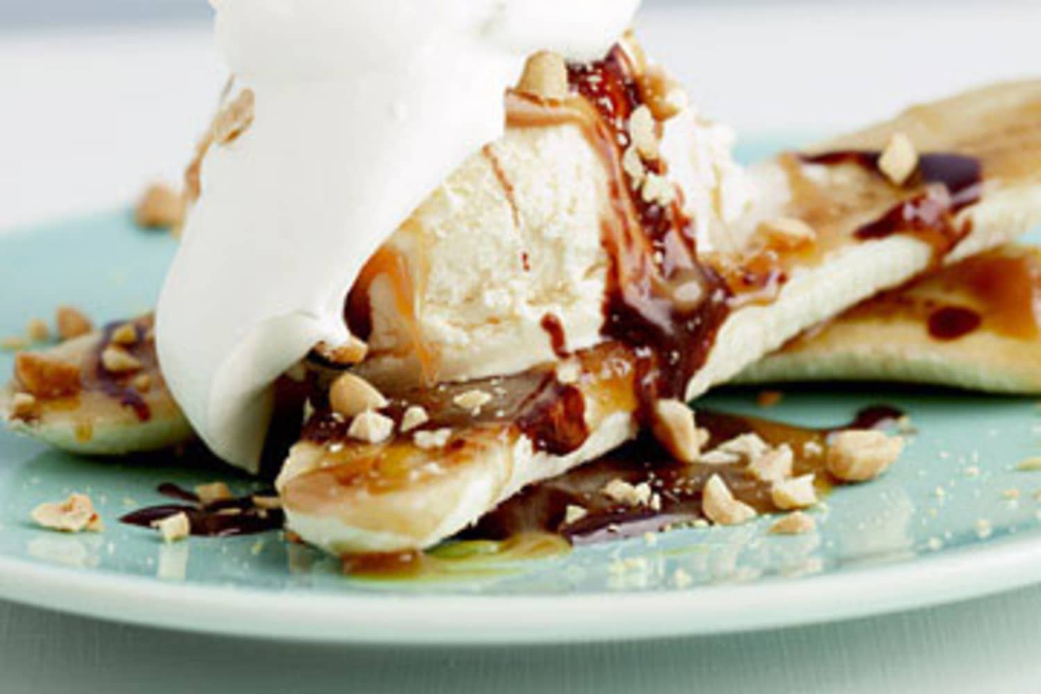 This PlantBased Air Fryer Banana Split Deserves Your Attention The