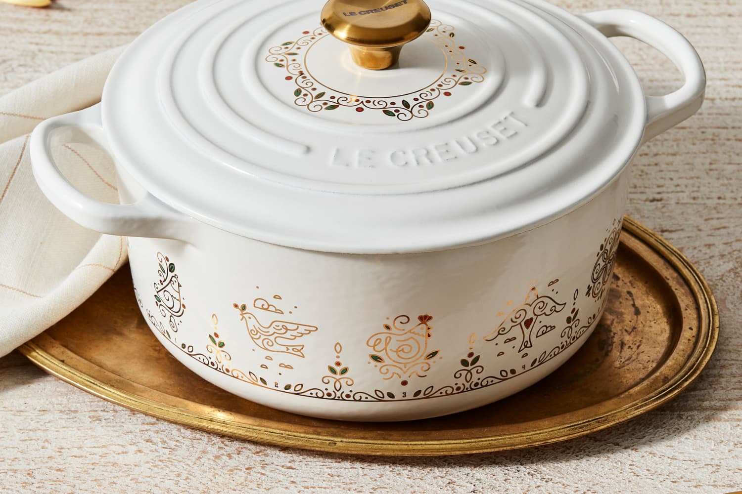 Le Creuset 12 Days of Christmas Cast Iron Dutch Oven: Williams