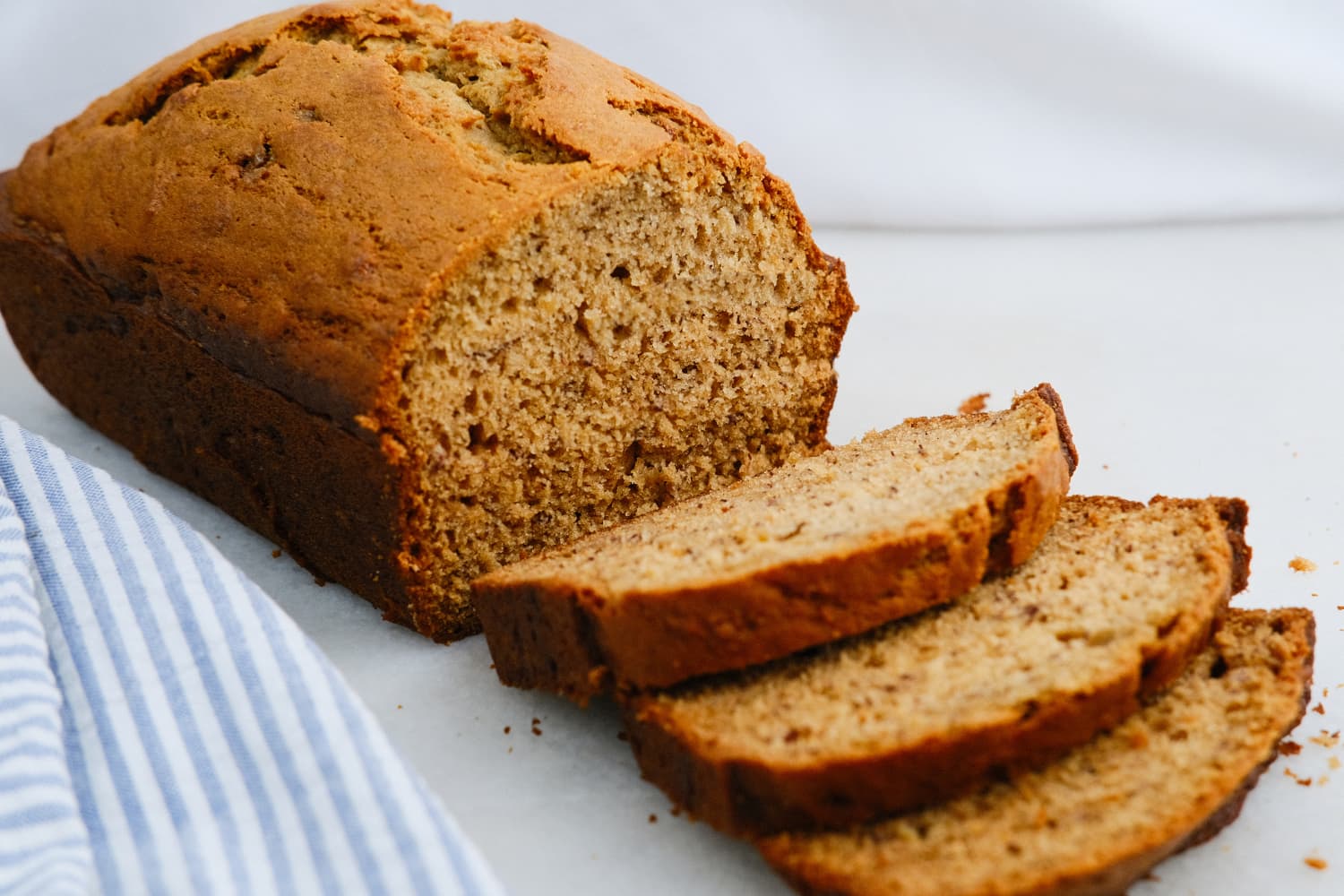 I Tried the Internet’s Most Popular Banana Bread and I Get Why Everyone Says “It’s the Best I’ve Ever Eaten”