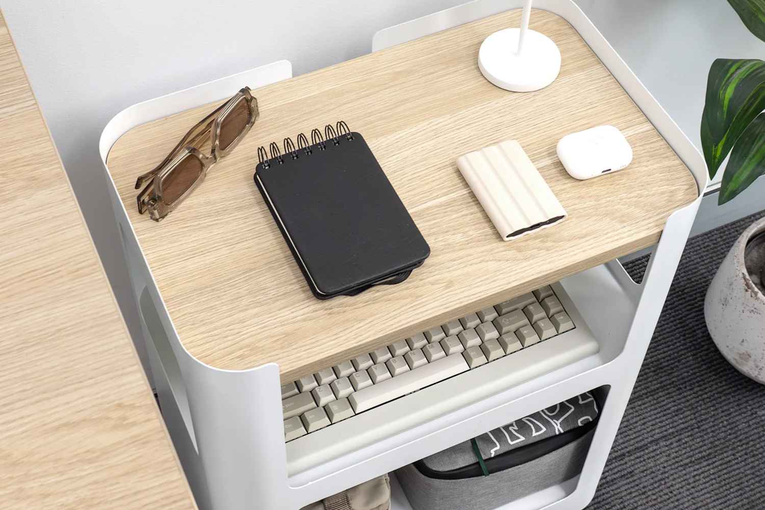 Desky Minimal Open Mobile Pedestal Review: Stylish Rolling Storage for Every Room