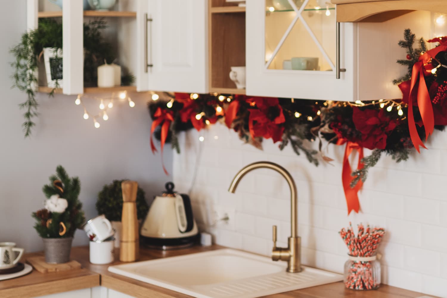 12 Kitchen Christmas Decor Ideas to Try This Season The Kitchn