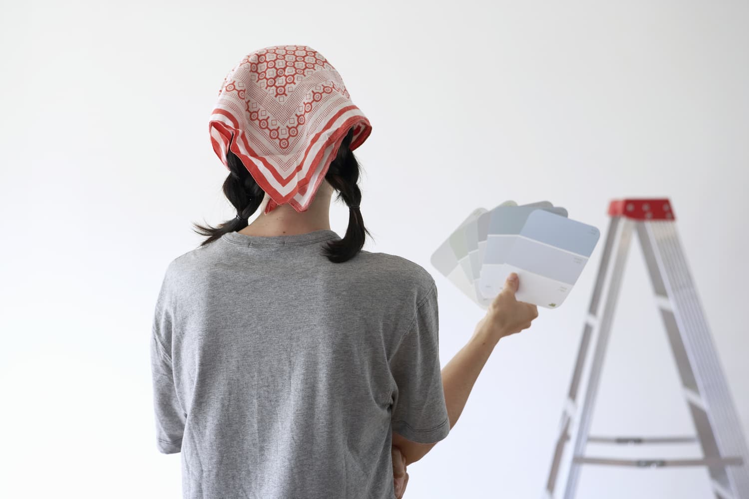The Best Paint Color for Ceilings, According to Real Estate Pros