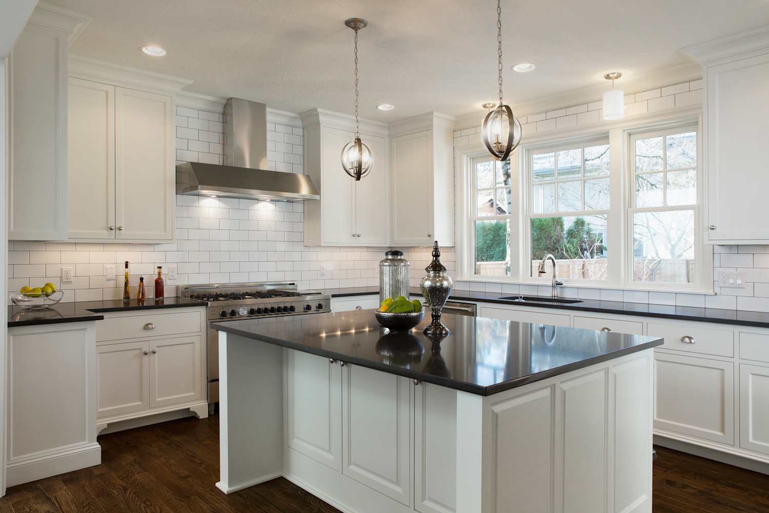 3 “Outdated” Kitchen Features Decreasing Your Home’s Value