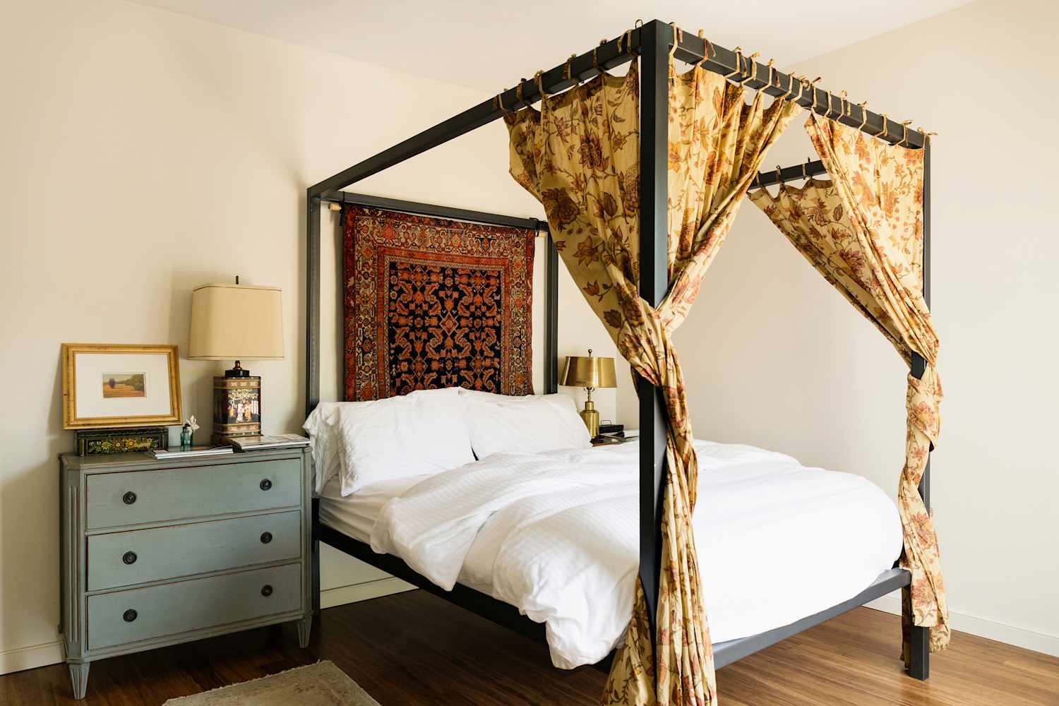 This 2026 Study Says to Paint Your Bedroom This Color (It’ll Increase Its Value!...