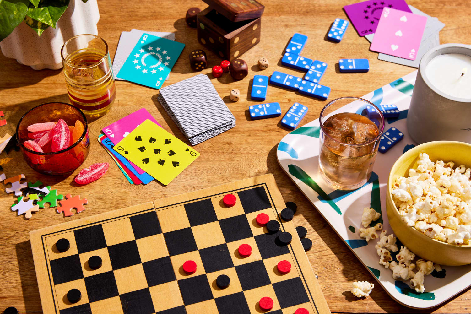 22 Fun Board Games to Play With Friends