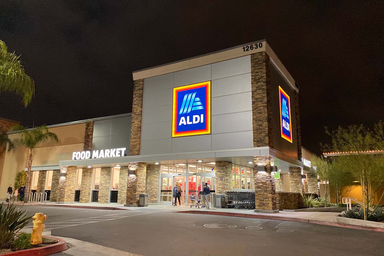 Aldi Is Selling the Casalux Outdoor Rechargeable Lamp