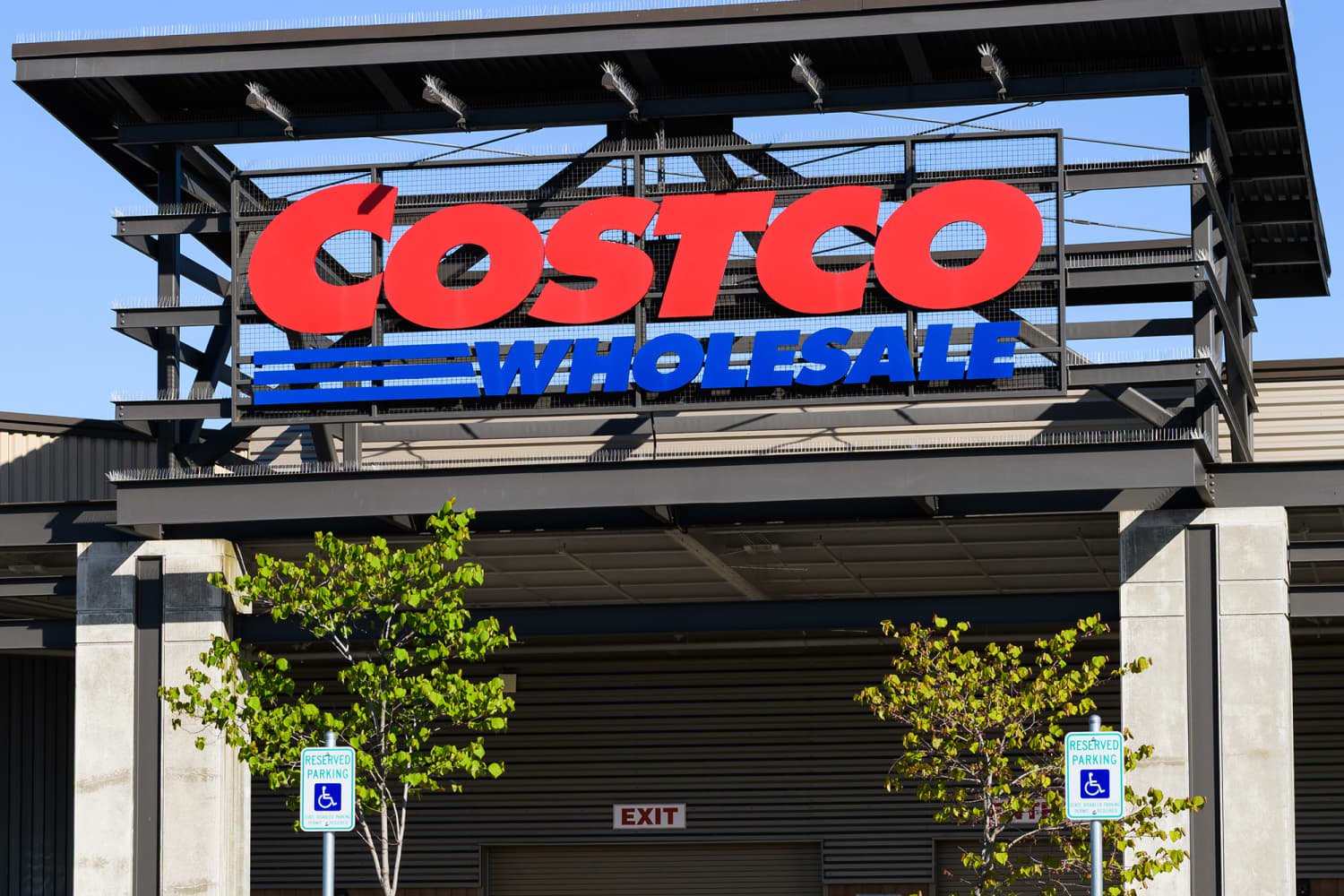 The $20 Costco Kitchen Mat That's Flying Off the Shelves