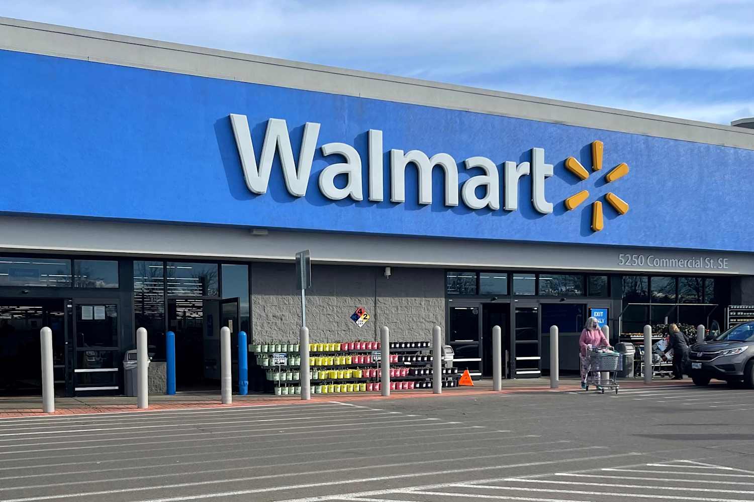 Is Walmart Open on New Year’s Day 2025? The Kitchn
