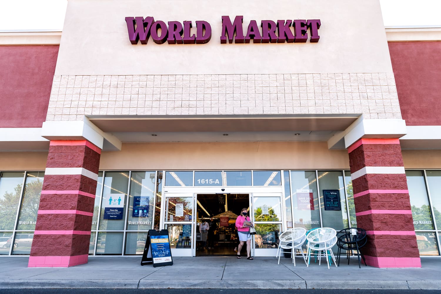 World Market’s  Strawberry Mug Is “Happiness in a Cup” — You’ll Want 2!